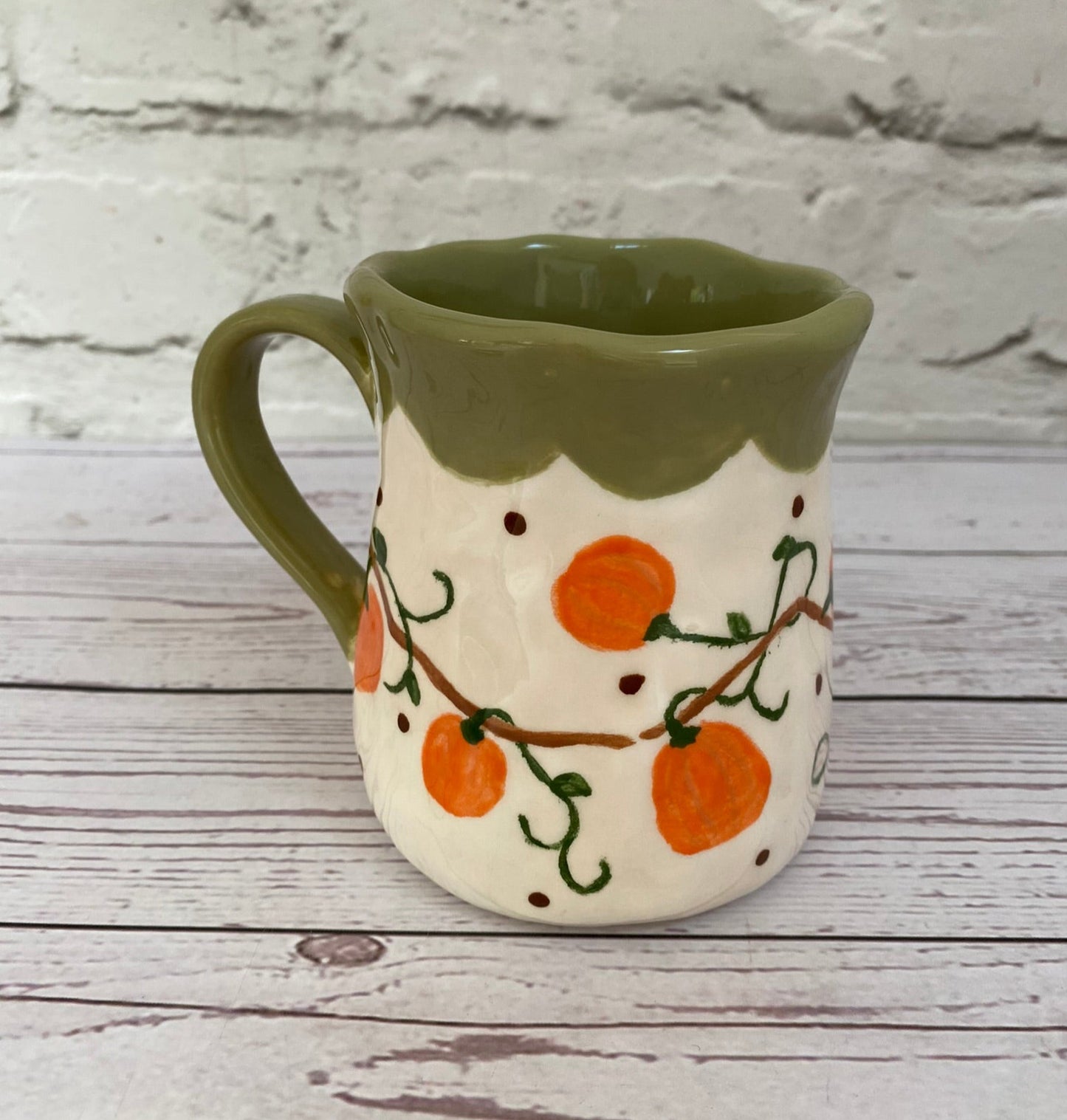 Millie's Pottery Pumpkins and Vines Large Tulip Shape Mug Gift